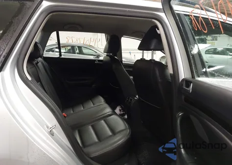 2014 Volkswagen Jetta Sportwagen 2.0L Tdi from USA, damaged, VIN 3VWPL7AJ5EM622956